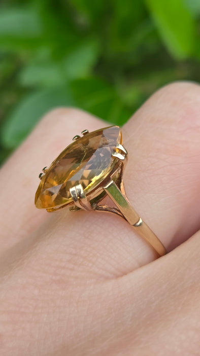 Vintage: 9ct Yellow Gold Yellow Topaz Solitaire Ring — From 1969