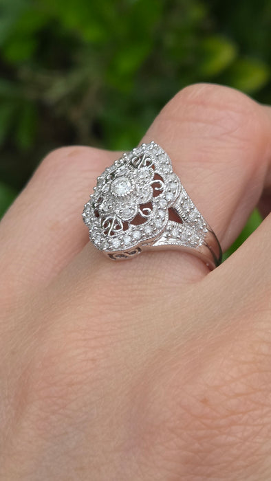 Vintage: 9ct White Gold Diamond Art Deco Style Dress Ring — 1.00ct