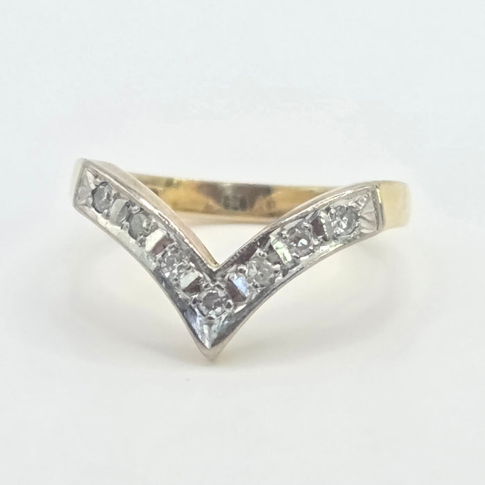 Vintage: 18ct Yellow Gold Seven Diamond Wishbone Ring — From 1978