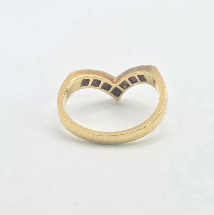 Vintage: 18ct Yellow Gold Seven Diamond Wishbone Ring — From 1978