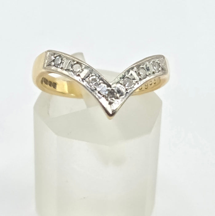 Vintage: 18ct Yellow Gold Seven Diamond Wishbone Ring — From 1978