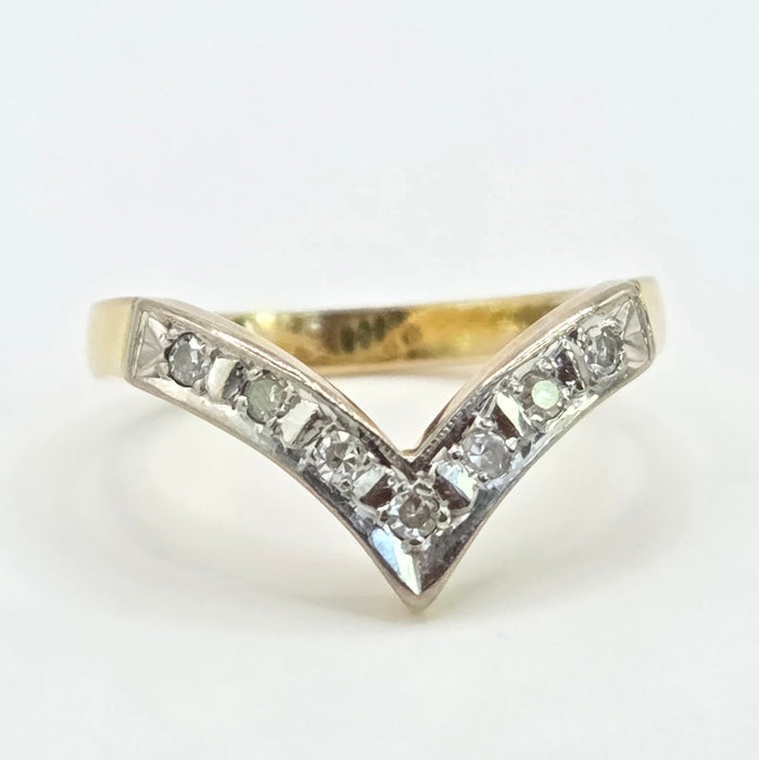 Vintage: 18ct Yellow Gold Seven Diamond Wishbone Ring — From 1978