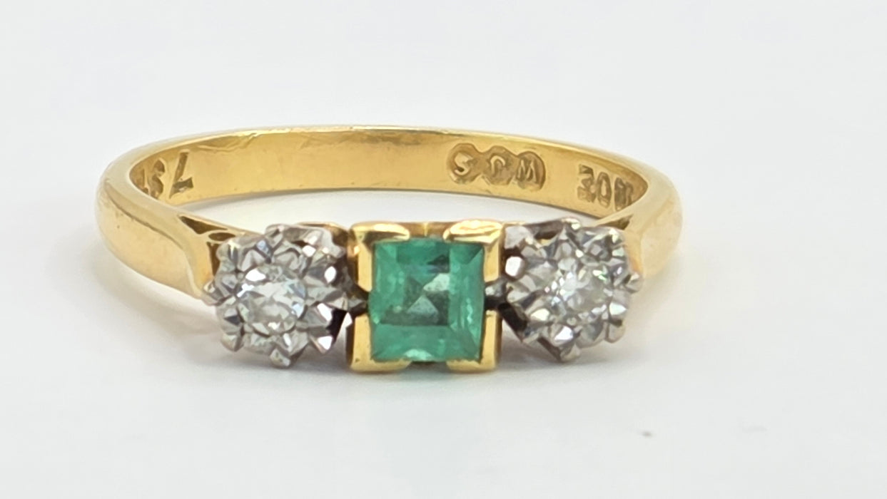 Vintage: 18ct Gold Emerald & Diamond Three-Stone Ring