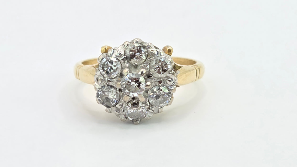 Vintage: 18ct Gold Diamond Daisy Cluster Ring — 1.00ct