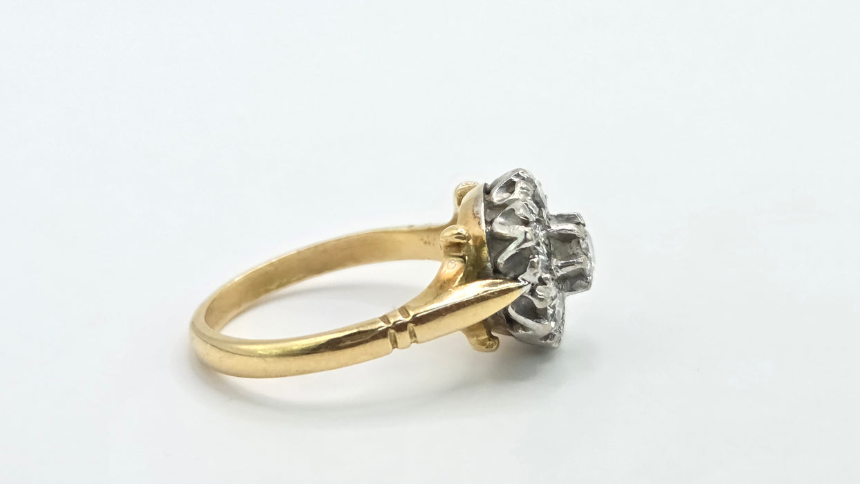Vintage: 18ct Gold Diamond Daisy Cluster Ring — 1.00ct