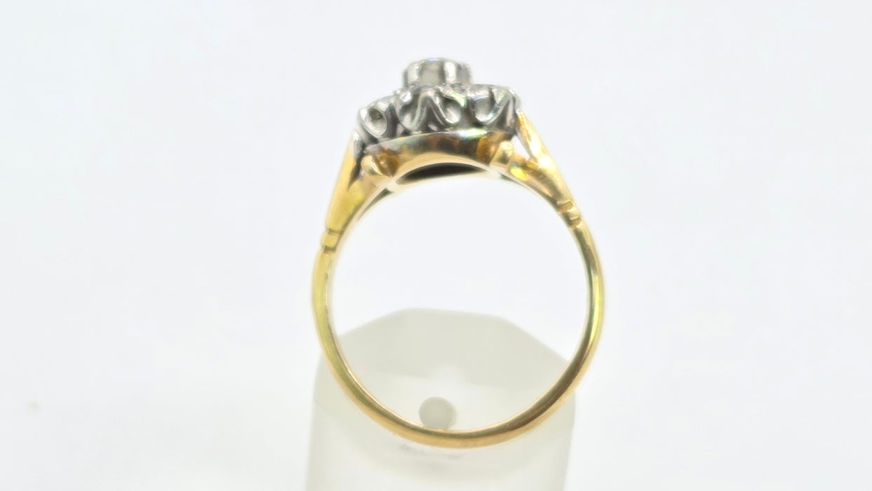 Vintage: 18ct Gold Diamond Daisy Cluster Ring — 1.00ct