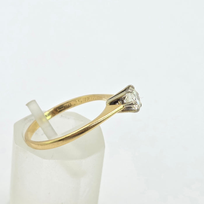 Vintage: 18ct Gold Diamond Solitaire Ring — 0.40ct