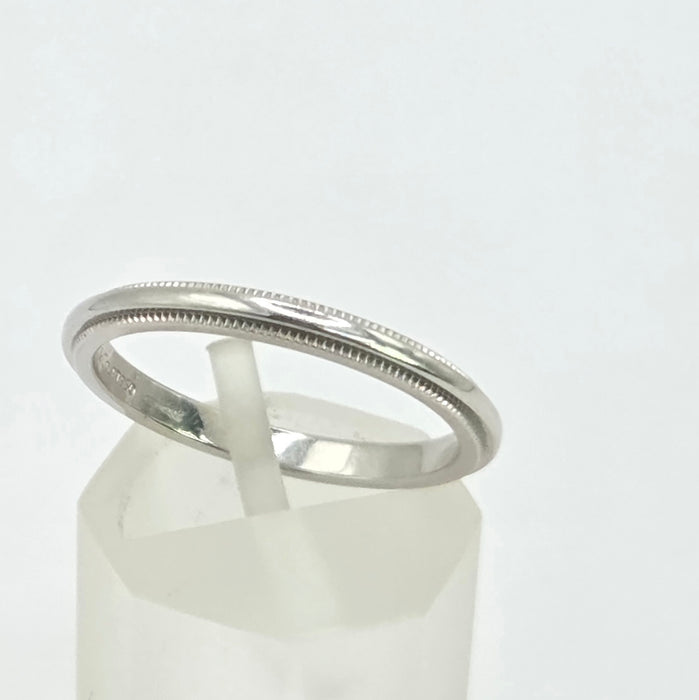 Vintage: Tiffany & Co. Platinum Milgrain Wedding Band Ring