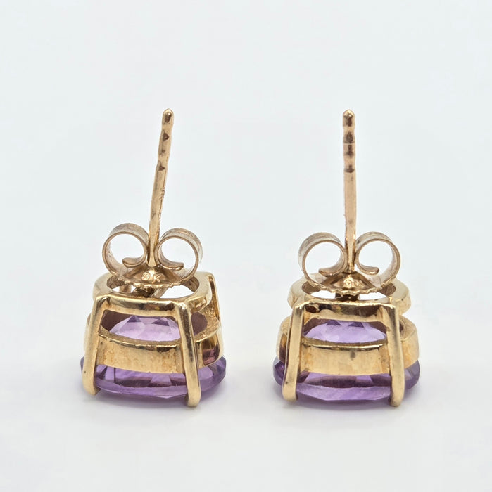 Vintage: 9ct Gold Oval Amethyst Stud Earrings