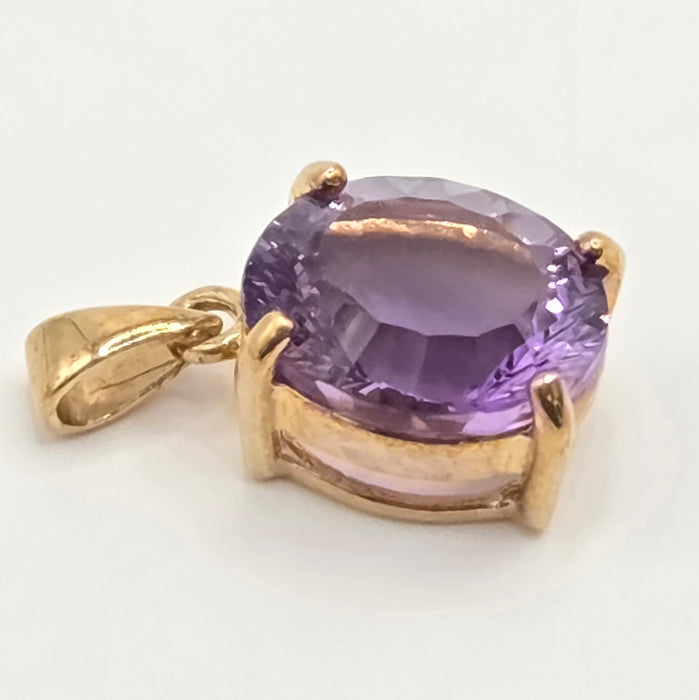 Vintage: 9ct Gold Oval Amethyst Pendant