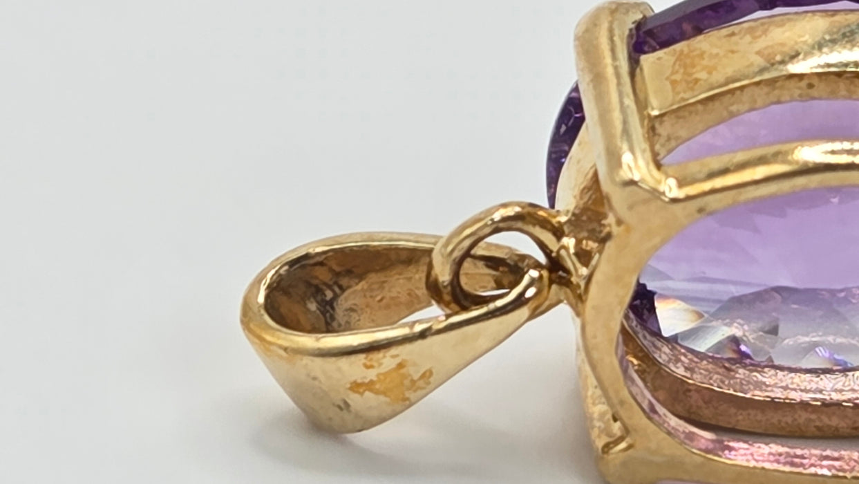 Vintage: 9ct Gold Oval Amethyst Pendant