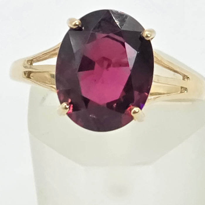 Vintage: 9ct Yellow Gold Almandine Garnet Cluster Dress Ring
