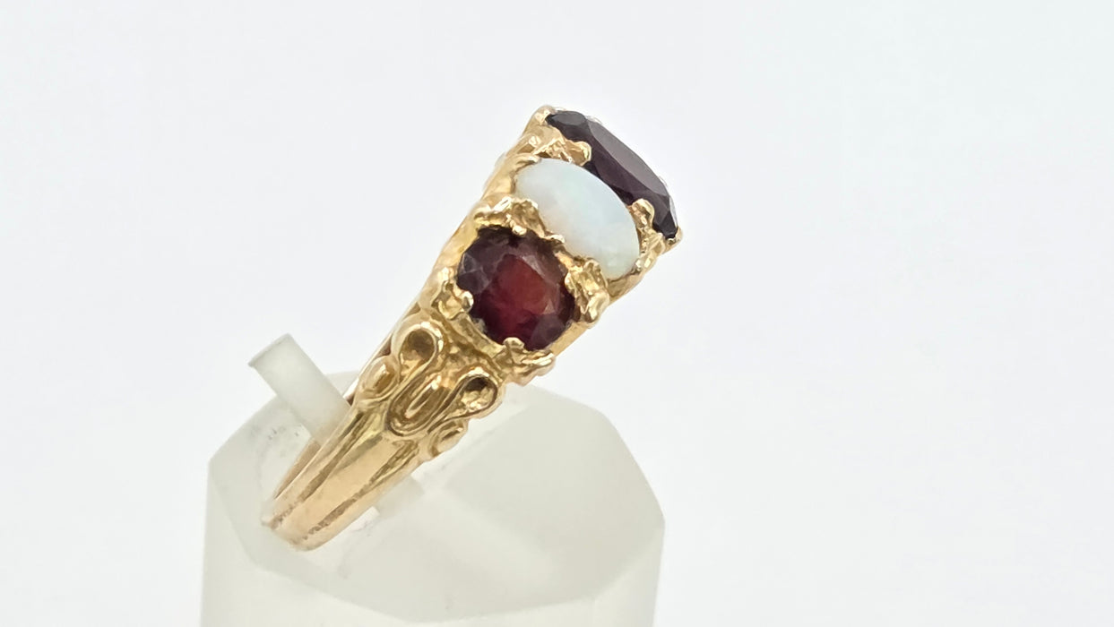 Vintage: 9ct Gold Opal & Garnet Five-Stone Dress Ring — From 1974