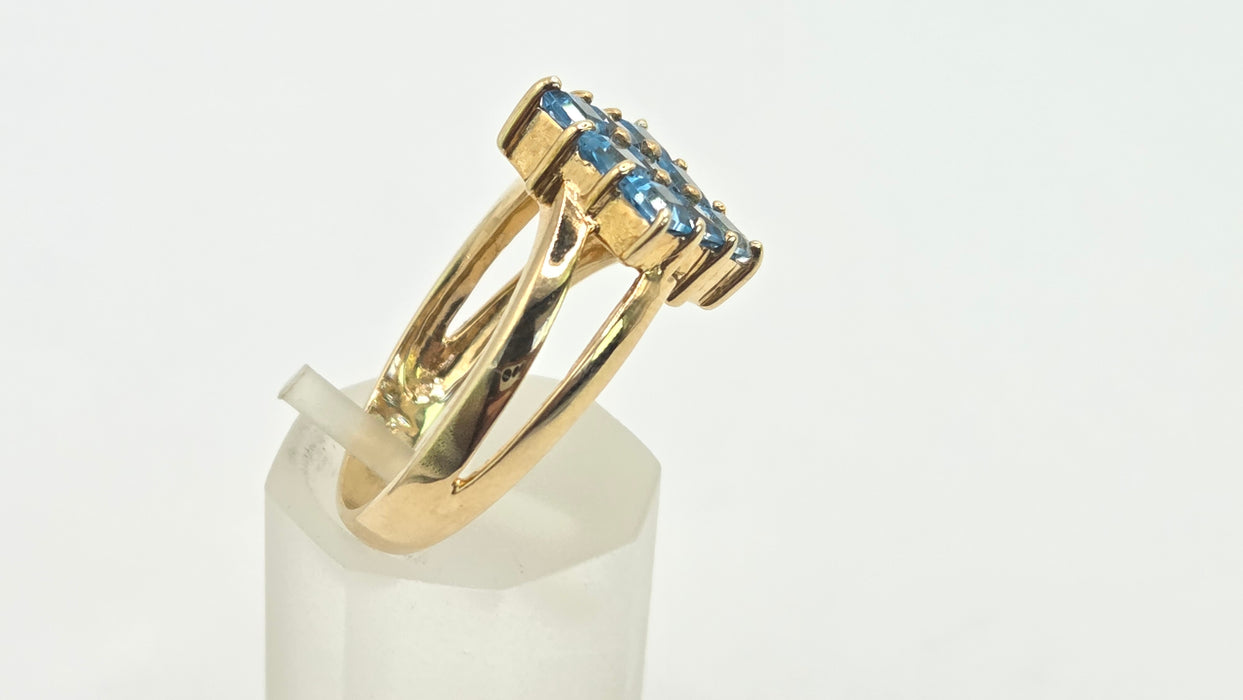 Vintage: 9ct Yellow Gold Blue Topaz Geometric Cluster Ring