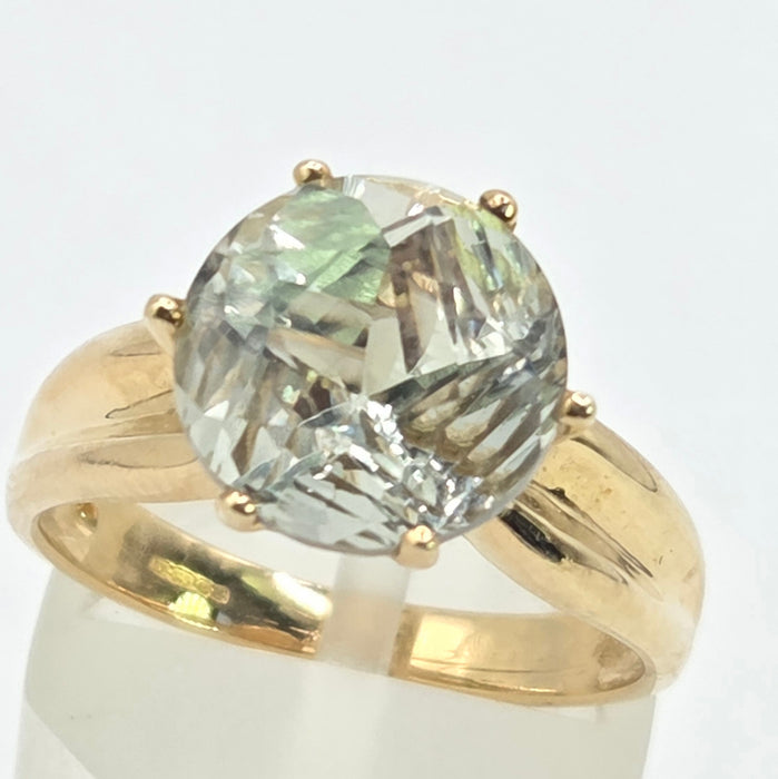 Vintage: 9ct Gold Green Amethyst Solitaire Ring