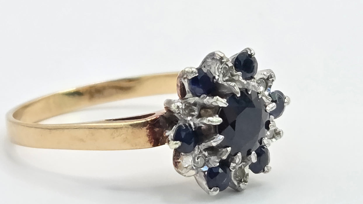 Vintage: 9ct Gold Sapphire & Diamond Flower Cluster Ring — From 1983