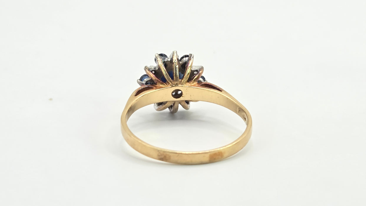 Vintage: 9ct Gold Sapphire & Diamond Flower Cluster Ring — From 1983