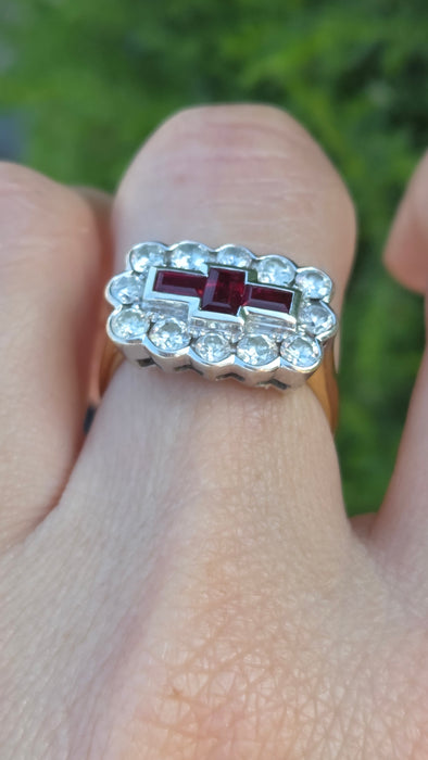 Vintage: 18ct Yellow Gold Ruby & Diamond Art Deco Style Dress Ring — 1.30ct