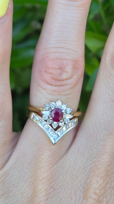 Vintage: 18ct Yellow Gold Seven Diamond Wishbone Ring — From 1978