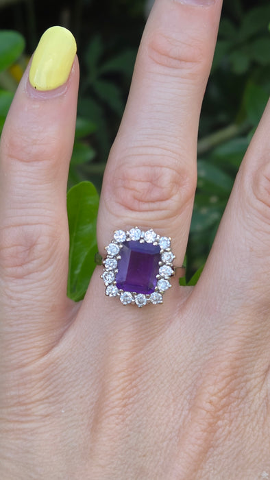 Vintage: 9ct Yellow Gold Amethyst & Simulated Diamond Ring