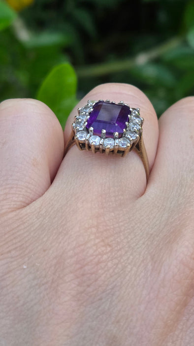 Vintage: 9ct Yellow Gold Amethyst & Simulated Diamond Ring