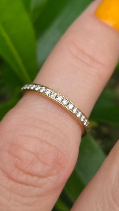 Vintage: 18ct Yellow Gold Diamond Half Eternity Ring