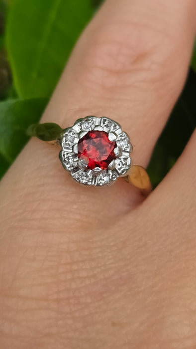 Vintage: 18ct Yellow Gold Garnet & Diamond Cluster Ring — From 1975