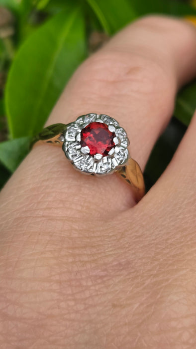 Vintage: 18ct Yellow Gold Garnet & Diamond Cluster Ring — From 1975