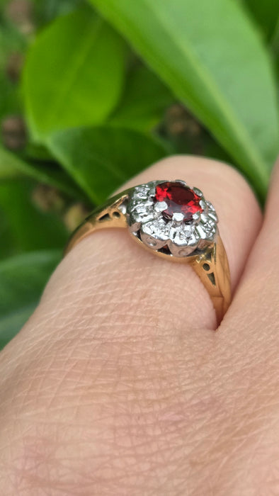 Vintage: 18ct Yellow Gold Garnet & Diamond Cluster Ring — From 1975