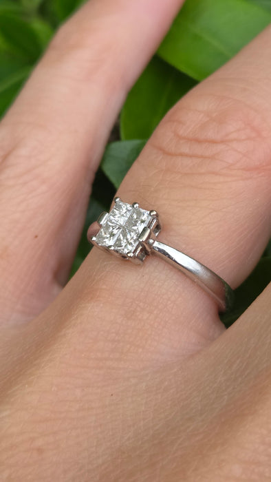 Vintage: 18ct White Gold Four Stone Princess Cut Diamond Square Ring — 0.40ct