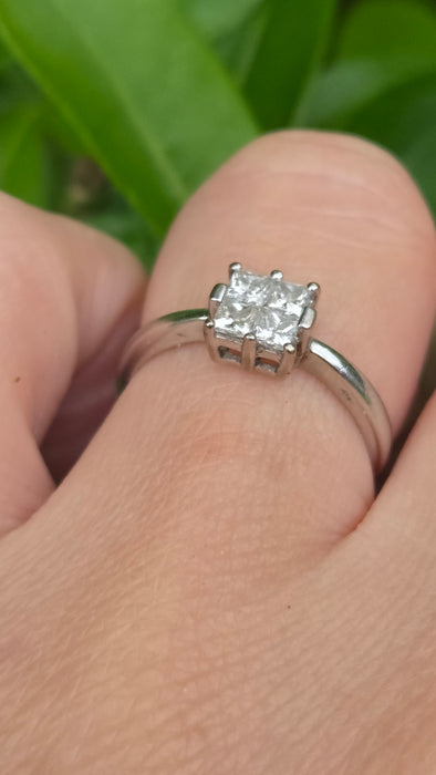 Vintage: 18ct White Gold Four Stone Princess Cut Diamond Square Ring — 0.40ct