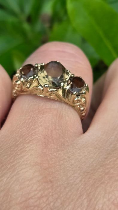 Vintage: 9ct Yellow Gold Golden Citrine Trilogy Ring