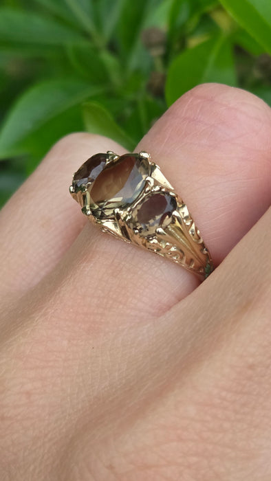Vintage: 9ct Yellow Gold Golden Citrine Trilogy Ring