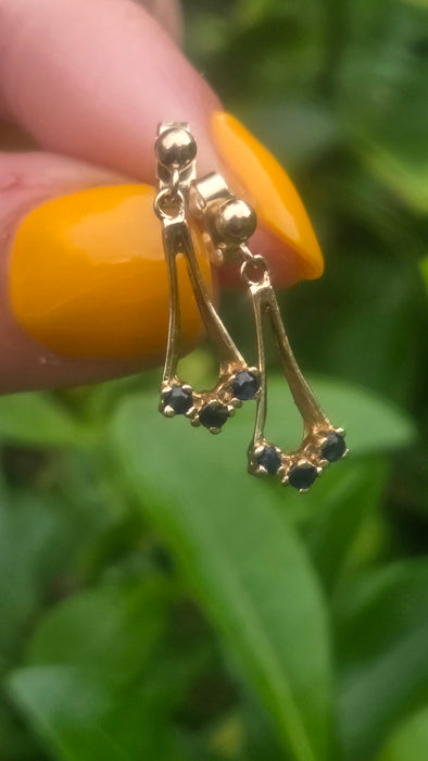 Vintage: 9ct Yellow Gold Blue Sapphire Drop Stud Earrings — From 1992