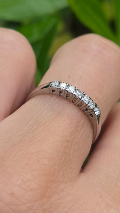 Vintage: 9ct White Gold Diamond Stacker Half-Eternity Ring — 0.25ct