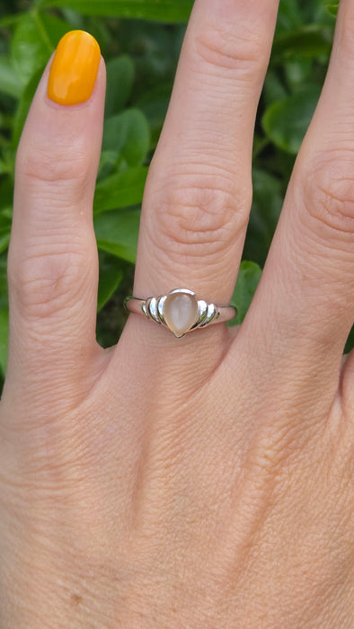 Vintage: 18ct Gold Diamond Solitaire Ring — 0.40ct