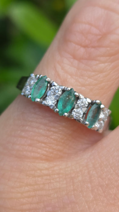 2703: Vintage 18ct White Gold Emeralds Natural Diamonds Ring- From 1978 Rare