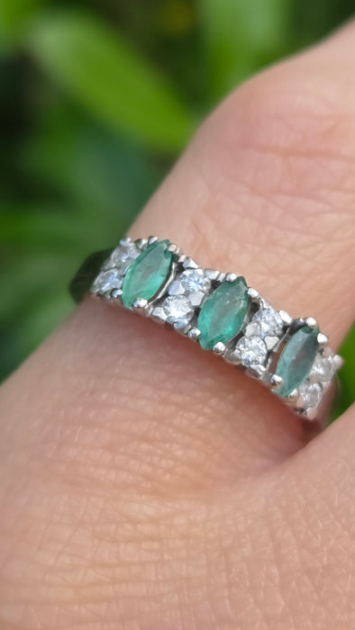 2703: Vintage 18ct White Gold Emeralds Natural Diamonds Ring- From 1978 Rare