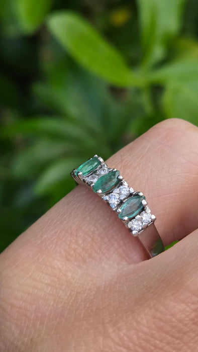 2703: Vintage 18ct White Gold Emeralds Natural Diamonds Ring- From 1978 Rare