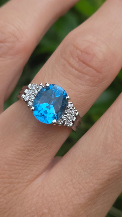 Vintage: 9ct White Gold Swiss Blue Topaz & Diamond Ring — From 2000