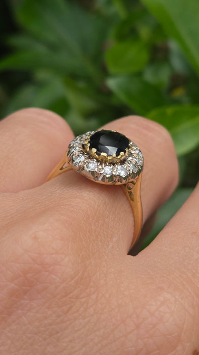 Vintage: 18ct Gold Sapphire & Diamond Oval Cluster Ring — 0.35ct