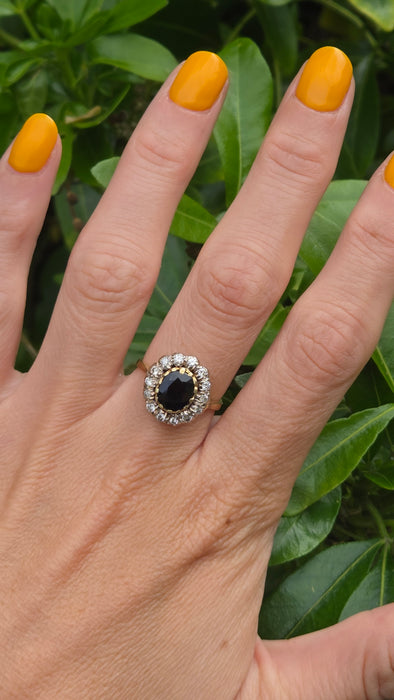 Vintage: 18ct Gold Sapphire & Diamond Oval Cluster Ring — 0.35ct