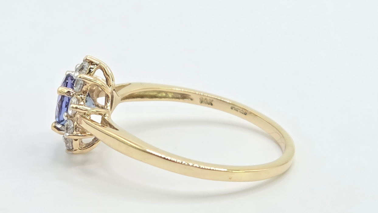 Vintage: 9ct Yellow Gold Tanzanite & White Topaz Floral Cluster Ring