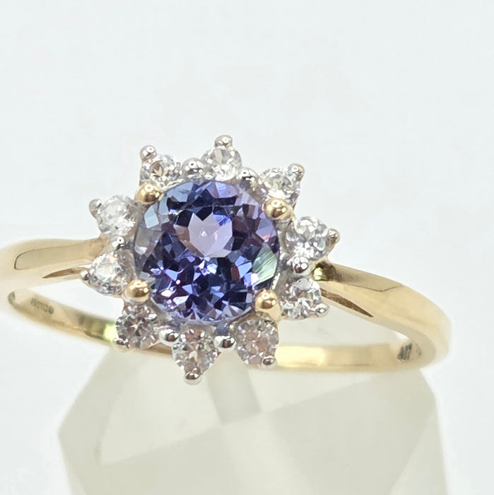Vintage: 9ct Yellow Gold Tanzanite & White Topaz Floral Cluster Ring