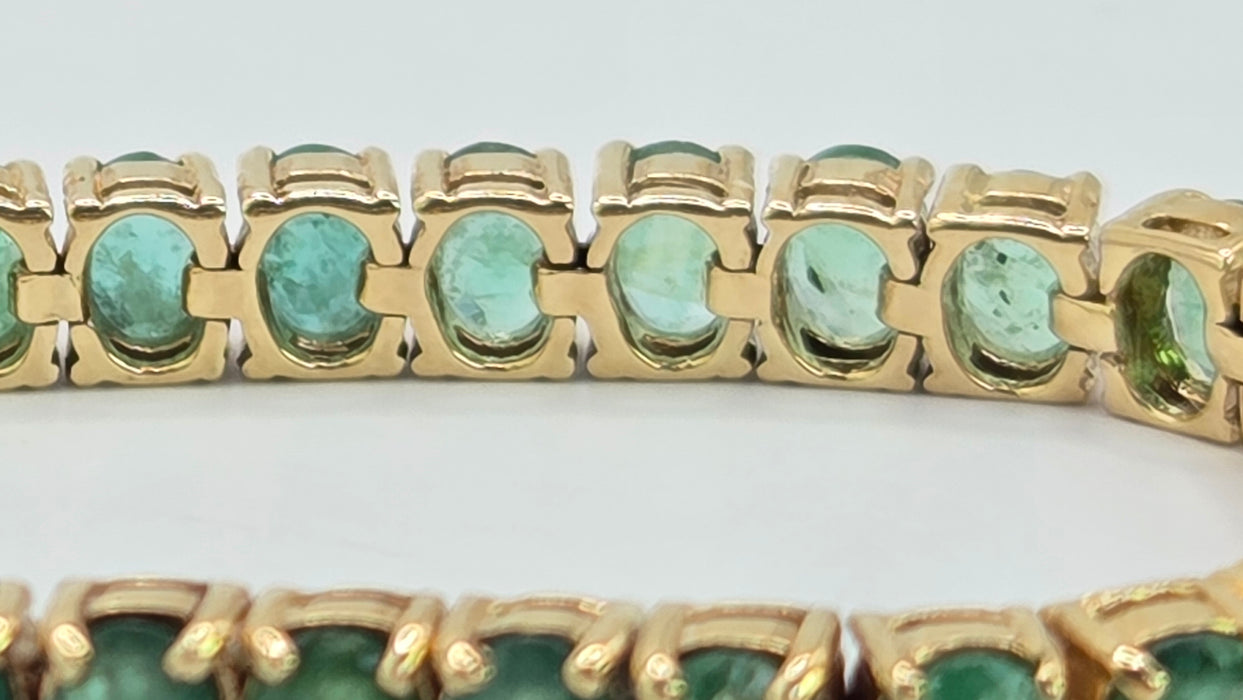 Vintage: 9ct Yellow Gold Emerald Bracelet