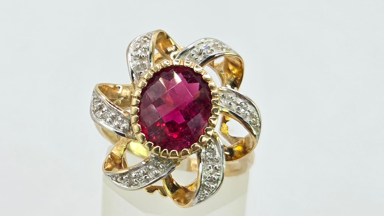 Vintage: 9ct Yellow Gold Rubellite & Diamond Dress Ring
