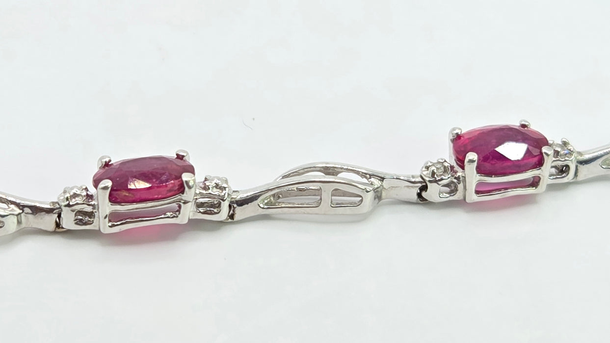 Vintage: 14ct White Gold Ruby & Diamond Bracelet