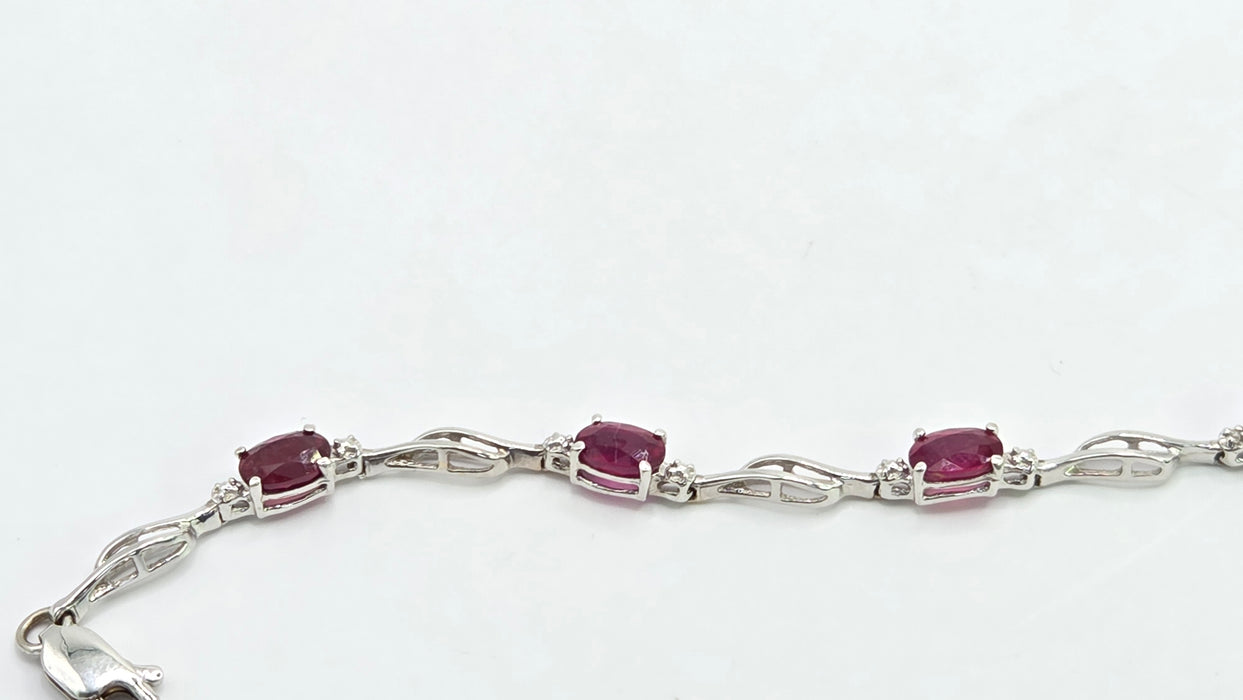 Vintage: 14ct White Gold Ruby & Diamond Bracelet