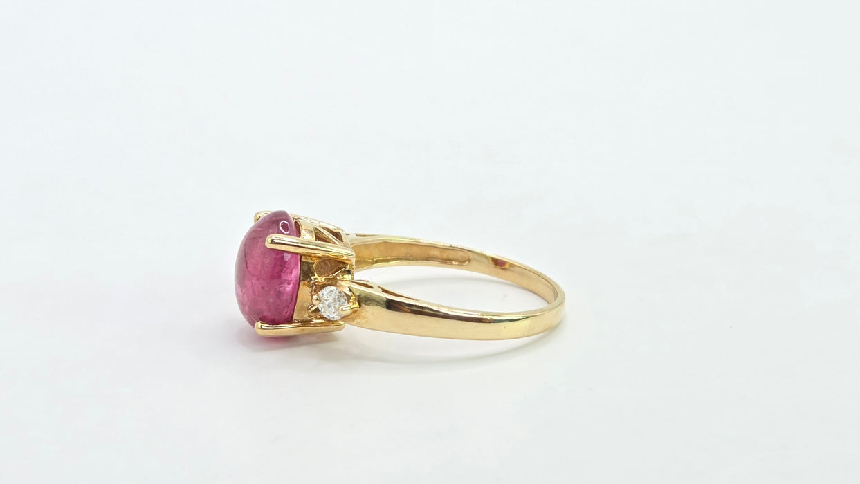 Vintage: 9ct Yellow Gold Rubellite & Diamond Ring