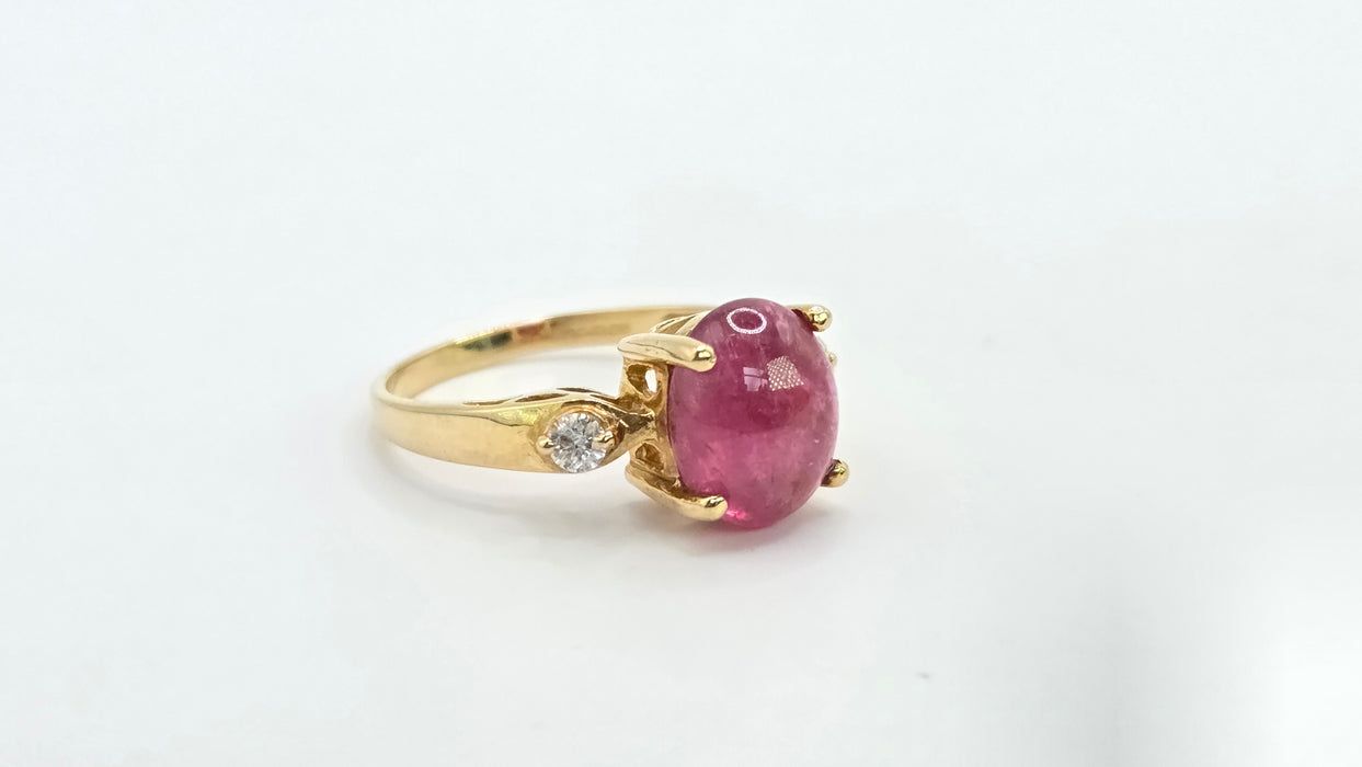 Vintage: 9ct Yellow Gold Rubellite & Diamond Ring